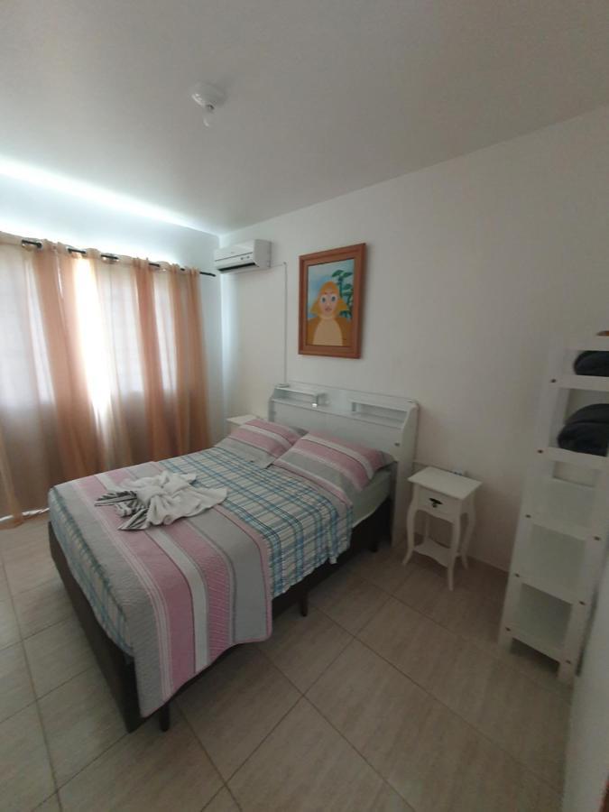 Apto Solar Da Praia Picarras Exterior photo